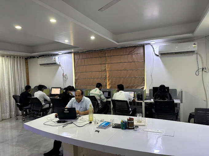 Meeting desk